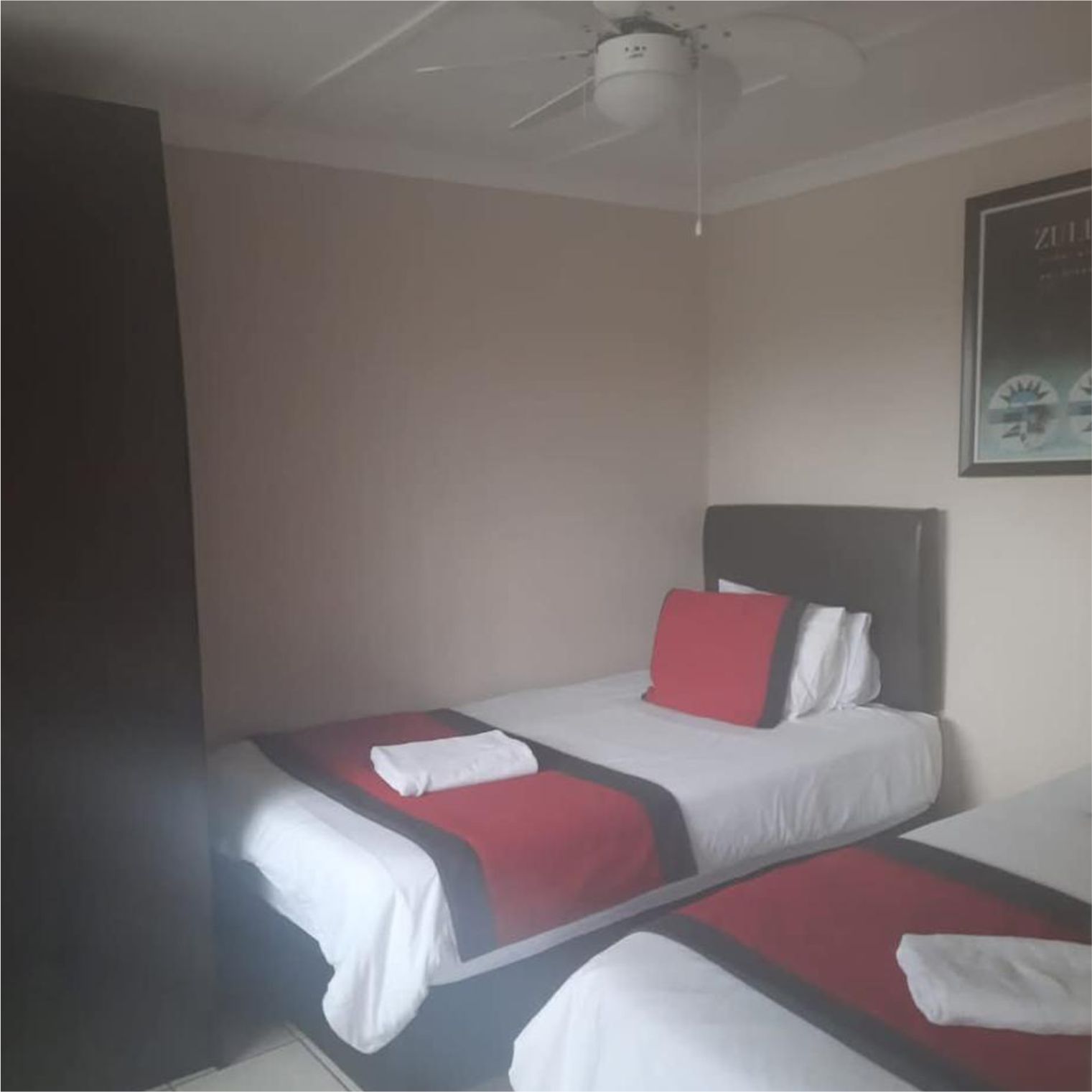 sportweni-accommodation-hillbillion-estate-03