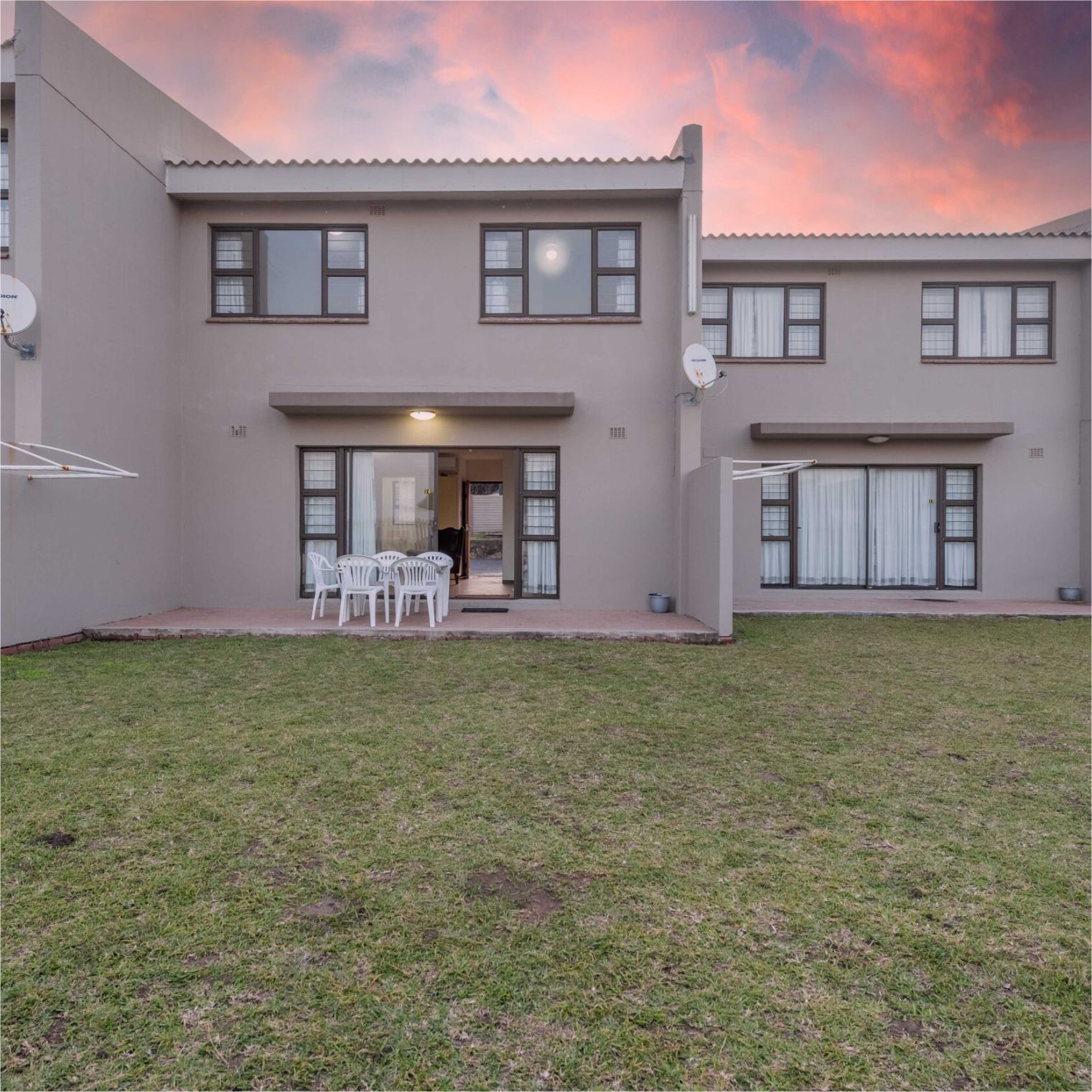 sportweni-accommodation-the-palm-05