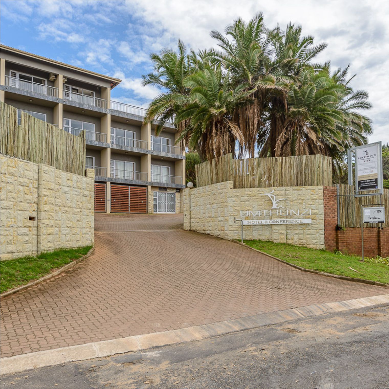 sportweni-accommodation-umthunziboutique-hotel-09