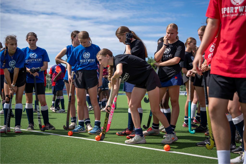 sportweni-hockey-08